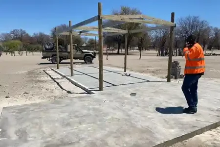 CL-Gal-Lakawa Kgotla 2025-05-03 at 07.31.42_df220fa5