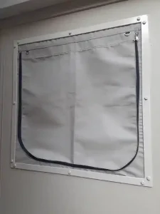 CL-Gal-swamp stop kitchen 3