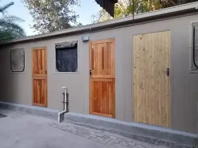 CL-Gal-swamp stop kitchen 7